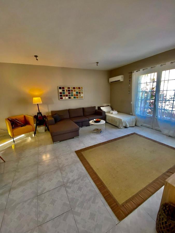 Filippos Apartments أرغوستولي المظهر الخارجي الصورة