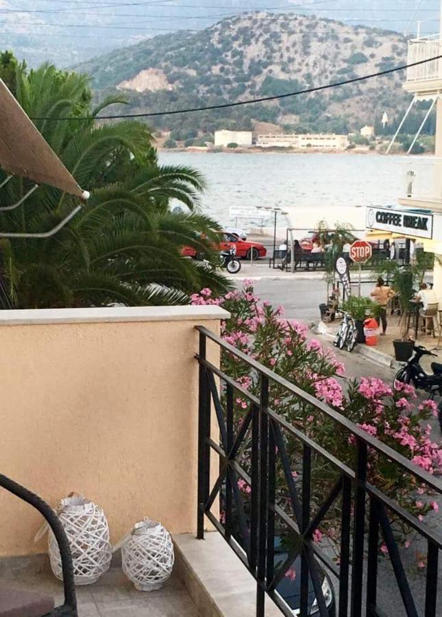 Filippos Apartments أرغوستولي المظهر الخارجي الصورة
